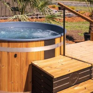 Premium Steady Flow – Hot Tub and Plunge Pool
